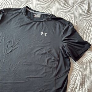 Under Armour Black Short Sleeve Performance Tee